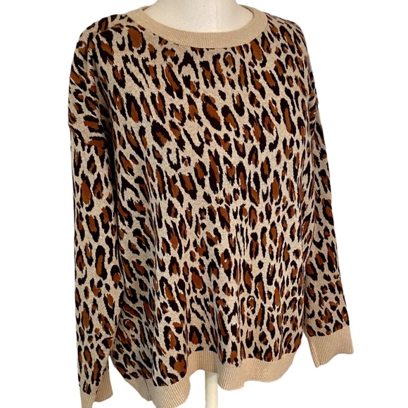 H&M LEOPARD PRINT SWEATER BACK ZIP CREWNECK SOFT SWEATER RIBBED CUFFS MEDIUM - Picture 1 of 14